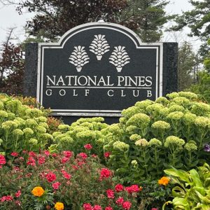 National Pines Foursome with Carts to Golf
